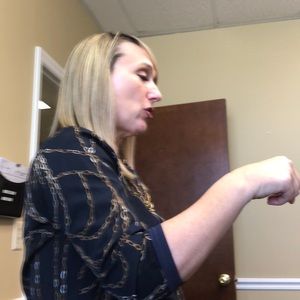 Meet your Posher, Linda